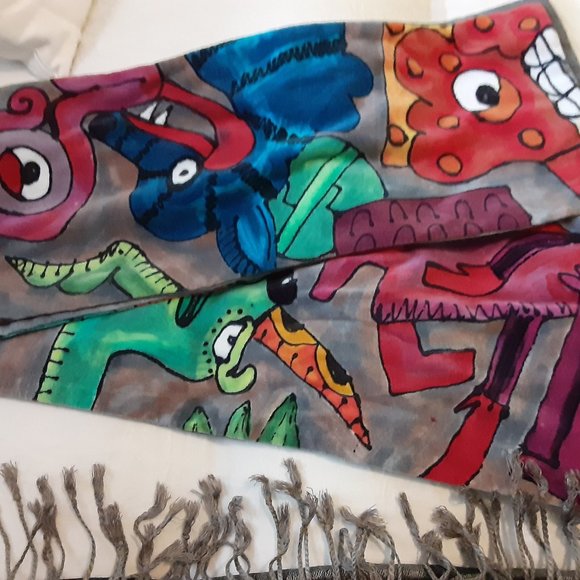 Varied scarves/wraps - Picture 6 of 7